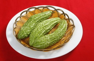 种植苦瓜要高产，养根有哪些技巧