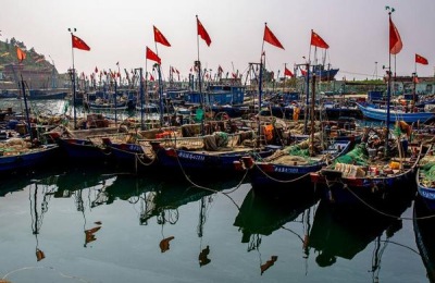 我国近海捕捞过程中出现渔获量降低鱼个体小等现象的主要原因是