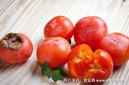 柿子树苗的价格是多少，种植柿子树赚钱吗