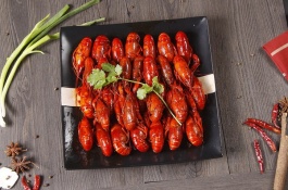 小龙虾一斤多少钱,小龙虾种苗价格