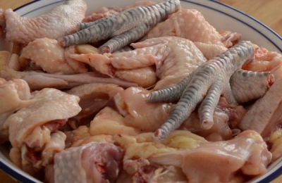 一斤鸡肉多少钱?如何购买新鲜鸡肉